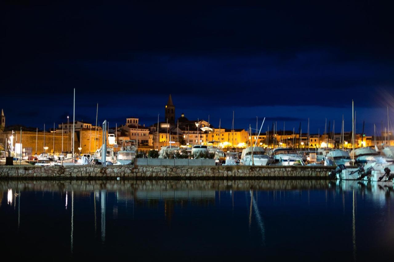 Alghero House Boat エクステリア 写真