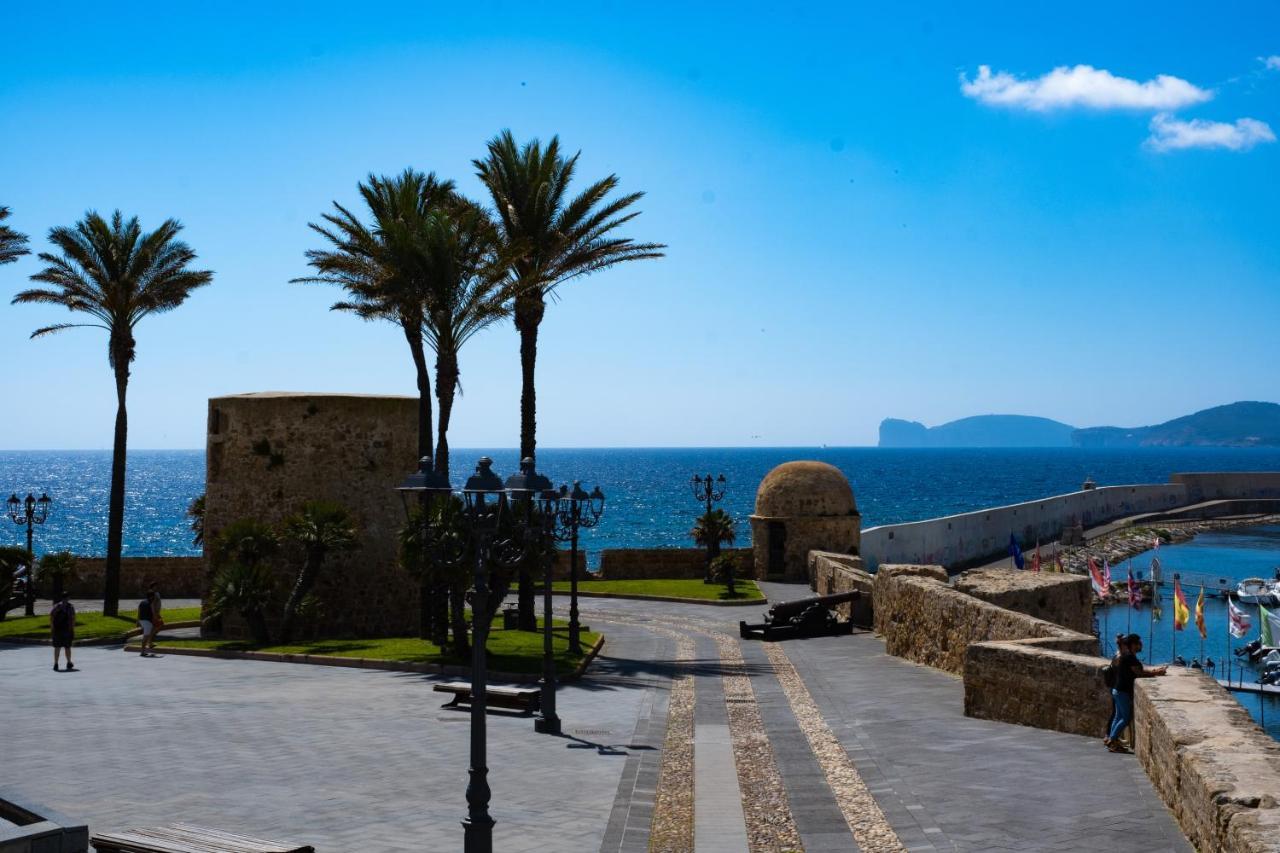 Alghero House Boat エクステリア 写真