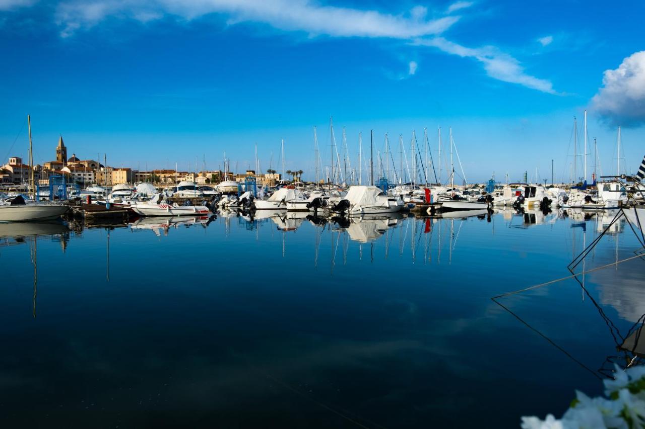 Alghero House Boat エクステリア 写真